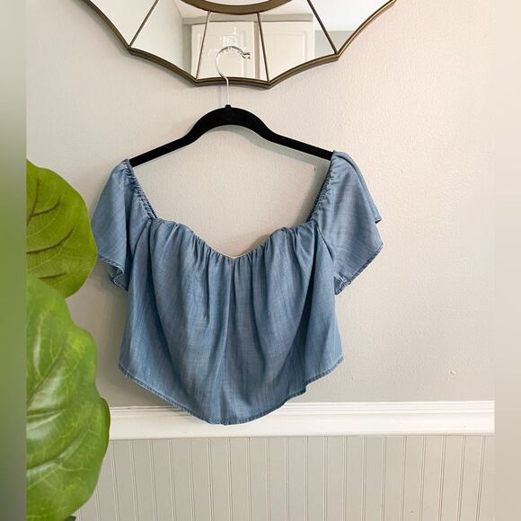 Guess Denim Off Shoulder Cropped Top Size Small - Picture 1 of 12